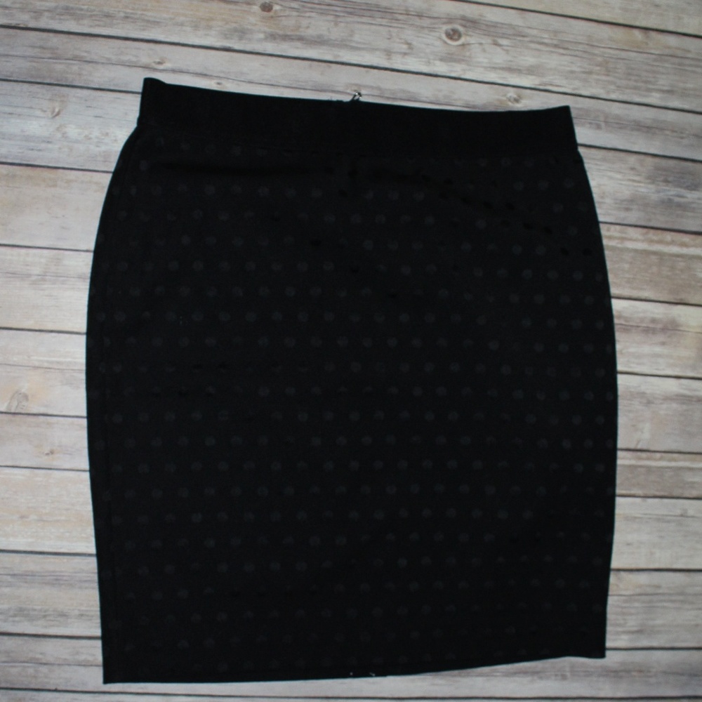 Black Dot Ann Taylor Skirt